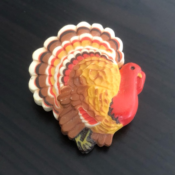 Vintage Hallmark Thanksgiving Brooch Pin from ‘80s - Picture 1 of 3